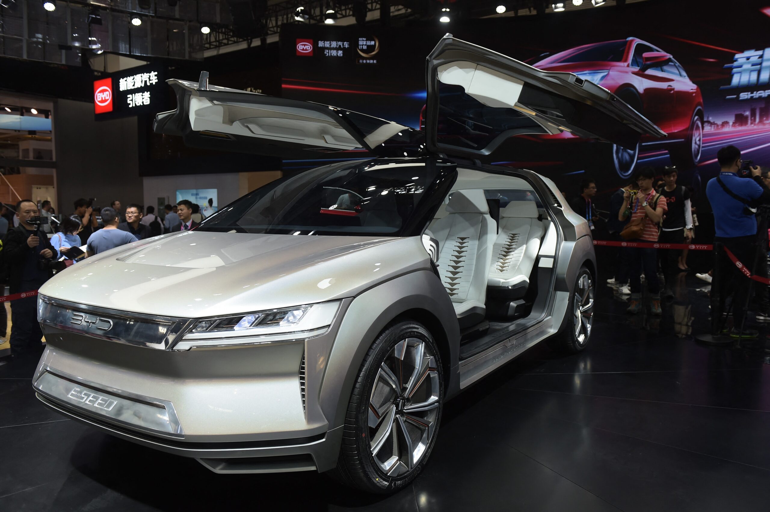 China's BYD is now the world's largest EV producer, dethroning Tesla