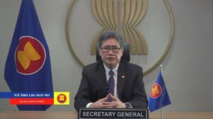Deputy Prime Minister of Thailand and Secretary-General of ASEAN delivered congratulatory remarks during the digital skills program kickoff.