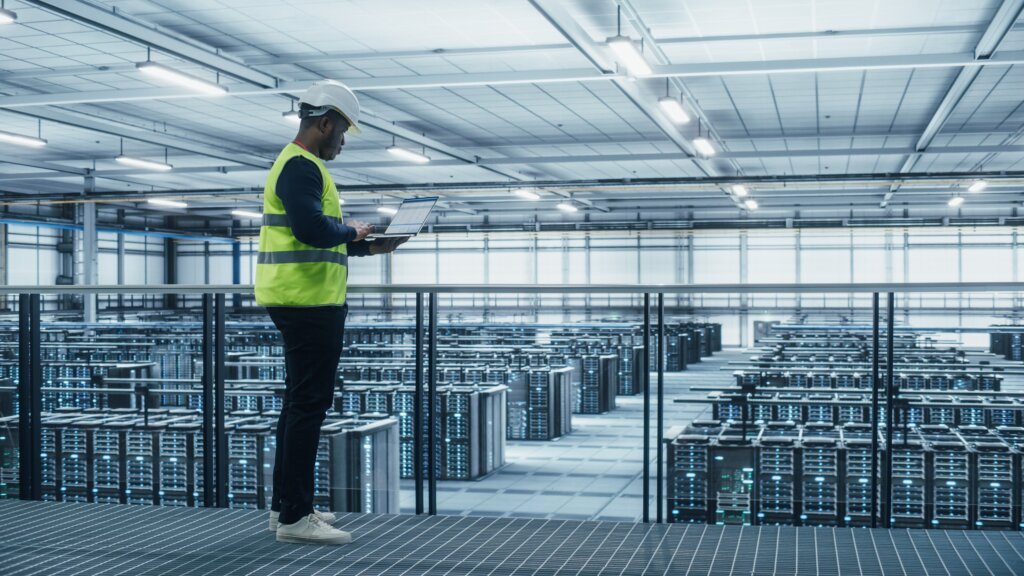In 2022, the APAC collocation data center market size was US$25.5 billion. By 2028, it is expected to reach US$51.8 billion.